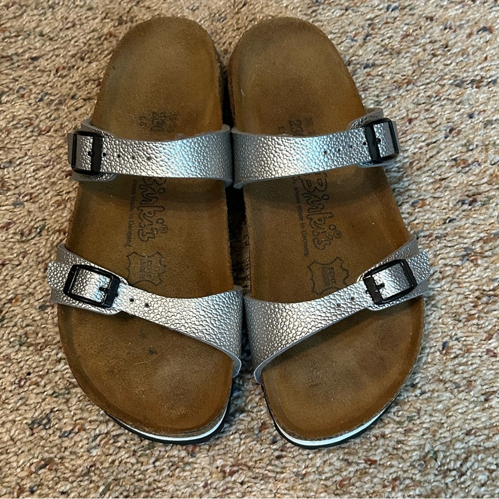 Birki’s by Birkenstock, Silvery Blue Sandals. Size 36.